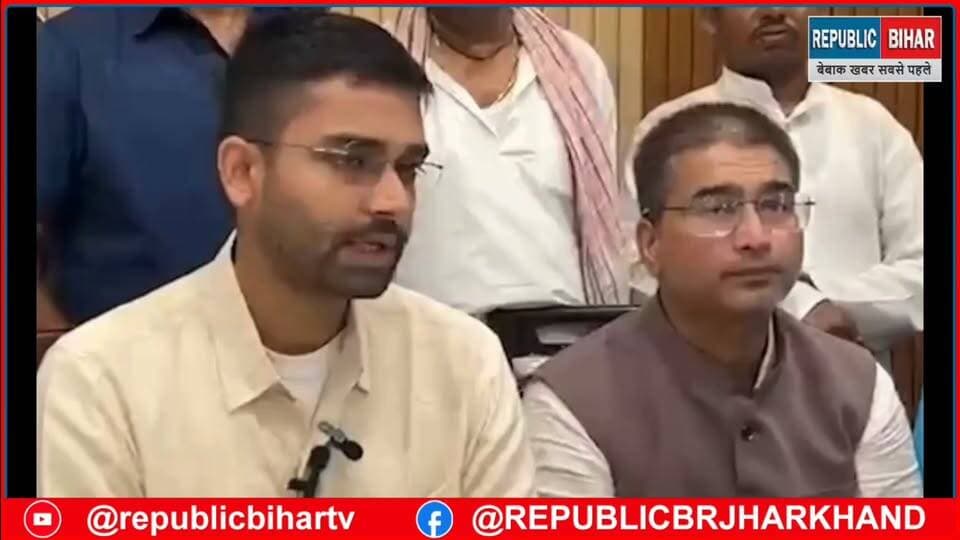 पंचायत चुनाव पर मंत्री जी ने update दिया
#ByElection2026 #bihar #trendingvideo #prashantkishor #Panchayatchunav #DeepakPrakash