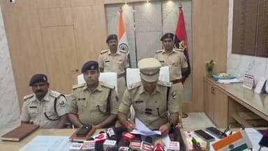 भागलपुर जिले के मधुसुदनपुर थाना अंतर्गत नूरपुर में महिला एवं उसकी बेटी को बंधक बनाकर लूट मामले में सात अपराधियों को भागलपुर पुलिस ने किया गिरफ्तार, मामले में वरीय पुलिस अधीक्षक प्रमोद यादव के द्वारा दिया गया बयान। #BreakingNews #bihar #BiharNews #भागलपुर
