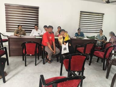 #GoodWorkByFirozabadPolice वरिष्ठ पुलिस अधीक्षक जनपद फिरोजाबाद के निर्देशन में परिवार परामर्श केन्द्र द्वारा मिशन शक्ति फेज-05 "सशक्त नारी, समृद्ध प्रदेश" अभियान के अन्तर्गत 05 परिवारों की काउंसिलिंग कर आपसी सहमति से सुलहनामा कराते हुए परिवारों की लौटाई गई खुशियाँ । https://t.co/25AqICxRfC