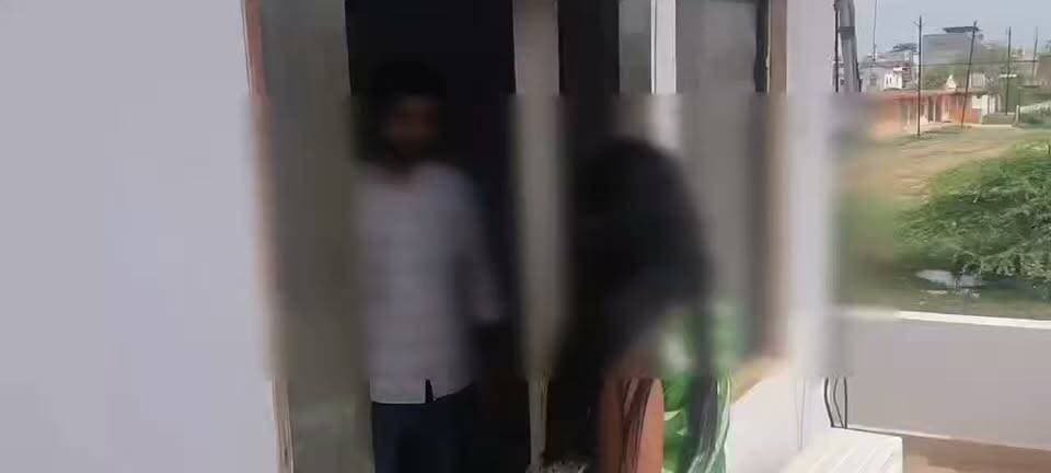 Rewa MP: एक छिनरा पति और पत्नी दो होटल में हुए महाभारत का पूरा #video
#Rewa #Sidhi #MP #viratvasundhara #follower #highlight #trading Rajendra Shukla Jansampark Madhya Pradesh BJP4Rewa Indian National Congress - Madhya Pradesh Ajay Singh Indian National Congress Janardan Mishra Collector Rewa