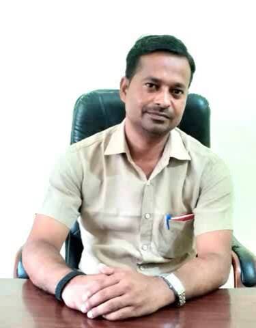 प्रिए अनुज Arun Verma (पूर्व ब्लाक प्रमुख, मरौरी) आपको #जन्मदिन की बहुत-बहुत बधाई, शुभकामनाएँ !
परमात्मा आपको उत्तम स्वास्थ्य, लंबी आयु एवं मान सम्मान से परिपूर्ण खुशहाल जीवन प्रदान करें, आप जीवन में अपार सफलताएं प्राप्त करें ..❤️🌹