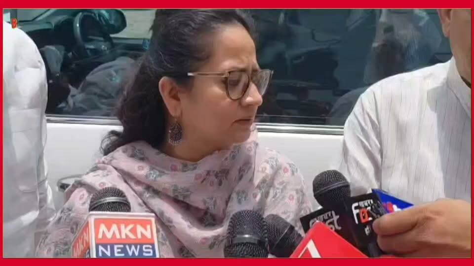 बड़ा ऐलान: एक साल में बदलेगी BK अस्पताल
की तस्वीर,
रेफर-मुक्त होगा फरीदाबाद का सबसे बड़ा
सरकारी अस्पताल....
#Elections2025
#NagarNigam
#lakshayaindianews
#lakshayaindianewsfollowers
#cmharyana
#Faridabad
#kpgujjar
#viralreels
#viralreelsシ
#bhimarmy
#nit86faridabad
#lakshayaindianewsfollowers
#viralreelsシ
#nit86
#lakshayaindianews
#bhimarmy
#tusharnema
#LatestNews
#lakshayaindianews
#WAVESOTT
#viralreelsシ
#vairalpost
#vairalreels
#viral
#haryanapolice
#cmharyana
#FaridabadPolice
#Faridabadnews
#faridabad
#LatestNews