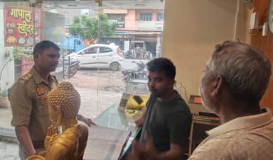 पुलिस अधीक्षक कुशीनगर के निर्देशन में मानव तस्करी की रोकथाम हेतु थाना कोतवाली क्षेत्र में चलाया गया “ऑपरेशन रक्षा” एवं बालश्रम उन्मूलन अभियान- #UPPolice https://t.co/YuLgQ81UEC
