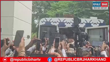 Tejpratap Yadav के उम्मीदवार वीना मानवी को police ने हिरासत में लिया
#bankipur #patnabihar #trendingvideo #MuzaffarpurNews #veenamanvi #veenamanvinews