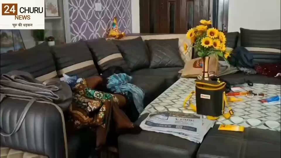 कूलर में स्प्रे कर परिवार को किया बेहोशः कायमनगर में 2 घरों से लाखों रुपए के गहने और नकदी की पार #chori
#follower #nonfollowers #fbyシvideo
#trendingnow #trendingvideo #trendingreels
#trending #trendingpost #todayposts
#crimenews #PoliceCase