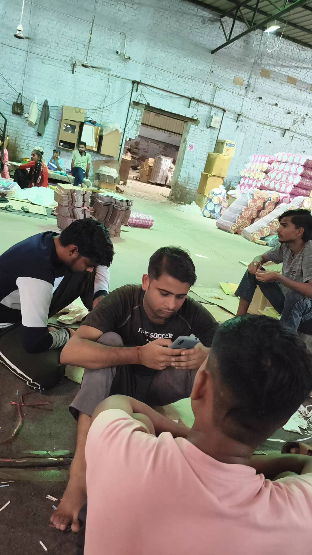 the print shop काम करवा कर पैसा नहीं दिया यह कंपनी सेल होना चाहिए Kisi bhi tarah Mera Paisa dilva dijiye