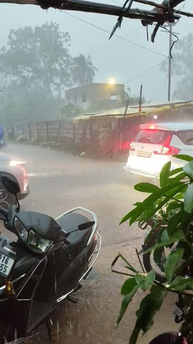 Heavy rain in Bamra