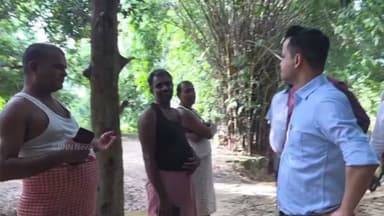 साहरघाट पहुंचे DM आनंद शर्मा... किसानों से क्षेत्र में हुई वर्षा, धान की रोपनी की वर्तमान स्थिति और सिंचाई व्यवस्था को लेकर की बात
#Madhubani #AnandSharma #DM