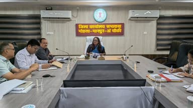 सेवा सेतु पोर्टल के प्रभावी संचालन हेतु अधिकारियों-कर्मचारियों को दिया गया प्रशिक्षण।
- 36 विभागों की 528 सेवाएं अब एक ही पोर्टल पर उपलब्ध
#mmacdistrict_cg #chhattishgarh #सेवा_सेतु_पोर्टल