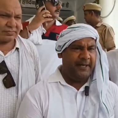 यमुनानगर/फ्री ट्रेड डील पर फूटा किसानों का गुस्सा, बोले- 'ये समझौता नहीं, किसानों का डेथ वारंट, प्रधानमंत्री के नाम ज्ञापन जिलाउपायुक्त को सौंपा।।#Yamunanagar #FarmersProtest #FreeTradeAgreement #IndiaUSDeal #Farmers #KisanAndolan #BreakingNews #Haryana #Agriculture #AKNewsHaryana