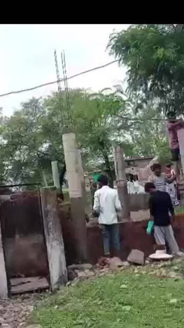 जनपद पंचायत इछावर की ग्राम पंचायत लाऊखेड़ी के ग्राम भगवतपुर में प्लॉट पर अवैध कब्जे का आरोप,