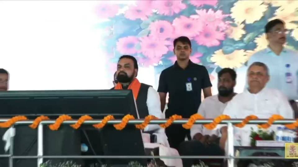 भागलपुर से CM सम्राट चौधरी का बड़ा ऐलान! बिहार के 211 नए डिग्री कॉलेजों का शुभारंभ किए
#CMSamratChoudhary #CMOBihar #Bhagalpur #BiharNews #HigherEducationBihar #211Colleges #DegreeCollegesLaunch #EducationForAll #AcademicProgress #BiharEducation #ExposeHindustan