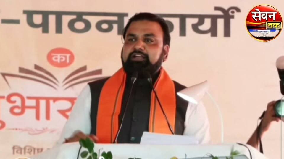 बिहार में उच्च शिक्षा को नई उड़ान!
मुख्यमंत्री सम्राट चौधरी ने बड़ी घोषणा करते हुए कहा कि—
मुजफ्फरपुर में आर्किटेक्चर एवं सिविल इंजीनियरिंग विश्वविद्यालय की स्थापना होगी।
🤖 भागलपुर में आर्टिफिशियल इंटेलिजेंस एवं कंप्यूटर साइंस विश्वविद्यालय स्थापित किया जाएगा।
यह घोषणा भागलपुर में आयोजित 211 नवस्थापित डिग्री महाविद्यालयों में पठन-पाठन कार्य के शुभारंभ समारोह के दौरान की गई। सरकार का लक्ष्य राज्य में आधुनिक, तकनीकी और रोजगारोन्मुख उच्च शिक्षा को बढ़ावा देना है।
आपकी राय क्या है? कमेंट में जरूर बताएं।हैशटैग:
#Bihar #SamratChaudhary #Muzaffarpur #Bhagalpur #Architecture #CivilEngineering #ArtificialIntelligence #ComputerScience #HigherEducation #BiharEducation #DegreeCollege #Education #SevanTakNews #Jamui #BiharNews