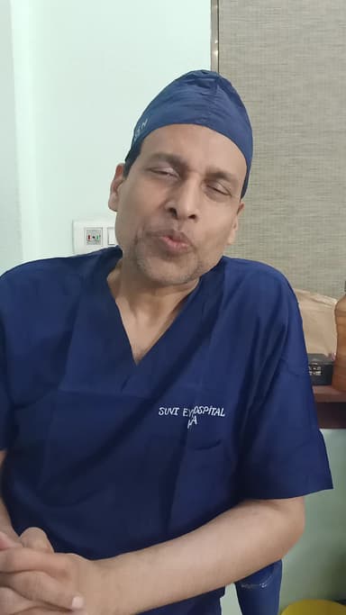 सुप्रसिद्ध नेत्र चिकित्सक डॉ सुरेश उपाध्याय ने वरिष्ठ पत्रकार रमेश गांधी पर बहुत मार्मिक टिप्पणी की