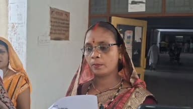 मऊ के मोहल्ला अछार में हाईकोर्ट के आदेश के बाद भी नहीं बनी सीसी सड़क-नाली, डीएम से लगाई गुहार
#Mau #MauNews #DrainConstruction #KhabareAbhiTak