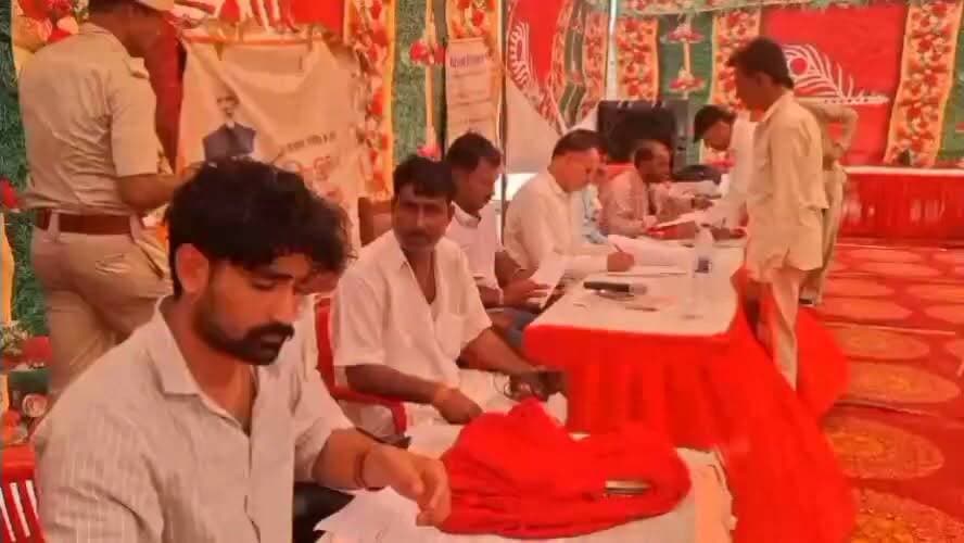दियातरा मे ग्रामीण सेवा शिविर का आयोजन हुआ
#rahulsewagjhajhu #kolayatnews #dpknews #LatestNews