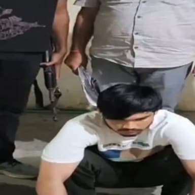 नारनौल में सेना के जवान पर हमला करने वाला काबू: आरोपी पर पहले से 6 केस दर्ज; बोलेरो से बाइक को मारी थी टक्कर
#crime #cianews #haryana #mahendragarh #kanina