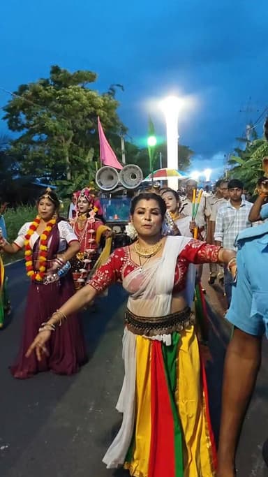 গঙ্গাসাগর ইসকন মন্দির রথযাত্রা উৎসব।। শোভাযাত্রা সহকারে সাগরের রুদ্রনগর থেকে ছয়ের ঘেরীর উদ্দেশ্যে রওনা হাজার হাজার ভক্তের।।
