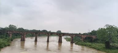 କୁଚିଣ୍ଡା : ଭେଡେନ ଆର ଖର୍ଲା ନଦୀ ନେ ଯାଉଛେ ପହେଲା ବନ୍ୟା ଜଳ ଗୁଟେ ବେଳର ବର୍ଷା ଥି ଏତେ ପାଏନ ll #heavyrain #amarkuchinda #kuchinda #sambalpur