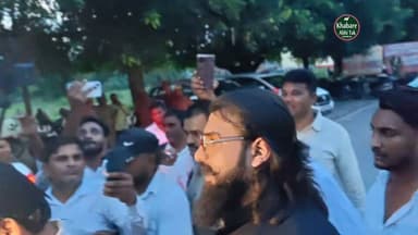 खबरें अभी तक | Khabare Abhi Tak
देश के भविष्य से खिलवाड़ बर्दाश्त नहीं, दोषियों पर हो कार्रवाई : अब्बास अंसारी
#मऊ #अब्बासअंसारी #Education #Students #Justice #UPNews