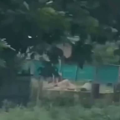 ৰাষ্ট্ৰীয় ঘাইপথত বাইক ষ্টাণ্ট কৰি আৰক্ষীৰ জালত পৰিল লংকাৰ এজন যুৱক