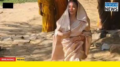 पटना जिले के मनेर स्थित गोरैया स्थान गांव भोजपुरी गीत की शूटिंग करने के लिए भोजपुरी की प्रसिद्ध गायिका कल्पना पटवारी पहुंची, भोजपुरी गायिका कल्पना पटवारी में गंगा घाट और गांव के बांध के समीप कई भोजपुरी गीतों की शूटिंग की, ग्रामीण महिलाओं ने पारंपरिक रूप से उन्हें तिलक लगाकर स्वागत किया, लोगों से बातचीत के दौरान उन्होंने कहा कि पहले भी वो आ चुकी है, उन्होंने मनेर दरगाह स्थित बाबा मखदूम के दरबार में हाजरी लगाने के साथ ही मनेर के लिट्टी चोखा की चर्चा की। #patnamaner #bhojpurisinger #kalpanapatwari