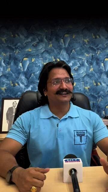 आज ही एनरोल करें और अपने सपने को पूरा करने की दिशा में पहला कदम उठाएं।