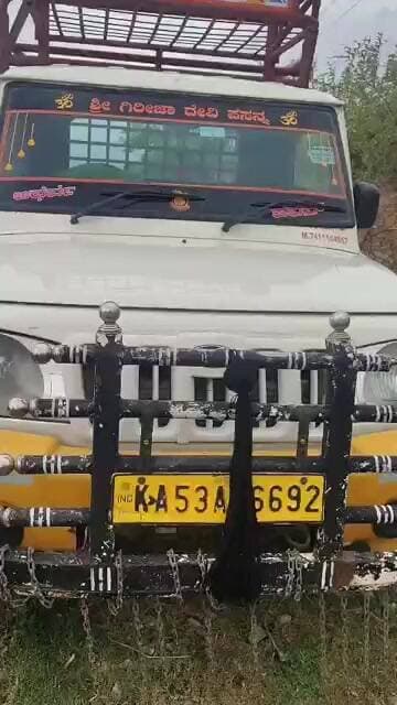 ನಂದಿನಿ ಹಾಲಿನ ಪುಡಿ ಅಕ್ರಮವಾಗಿ ಸಾಗಿಸುತ್ತಿರಲಿಲ್ಲ, ಗಾಡಿ ಕೆಟ್ಟು, ಮಳೆಯಿಂದ ತಾತ್ಕಾಲಿಕವಾಗಿ ಶೆಡ್ಗೆ ಇಡಲಾಗಿತ್ತು..