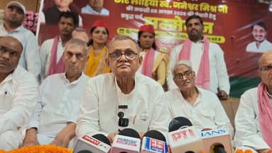 बलिया सांसद सनातन पांडे का बड़ा बयान, अन्य मामलों पर खोला मोर्चा | खबरें अभी तक #खबरेंअभीतक #KhabareAbhiTak #Mau #SamajwadiParty #SanatanPandey
