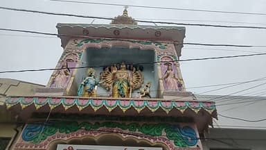 यमुनानगर सनातन धर्म मंदिर सभा पर लगे आरोपों पर मंदिर सभा प्रधान विजय मेहता व कार्यकारिणी सदस्यों का स्पष्ट बयान,सभी आरोप बेबुनियाद, कोर्ट में देंगे जवाब। मंदिर प्रबंधन के विरुद्ध बेबुनियाद व अपमानजक टिप्पणियां पर भेजेंगे लीगल नोटिस।
#Yamunanagar #ModelTown #SanatanDharamMandir #TempleCommittee #PressConference #LegalNotice #CourtCase #HaryanaNews #BreakingNews #LocalNews #Justice #ReligiousInstitution #NewsUpdate #IndiaNews