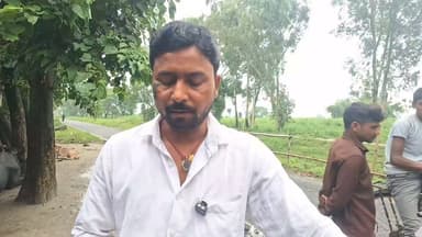अररिया जिला के रानीगंज प्रखंड अंतर्गत खरसाही पंचायत के वार्ड संख्या 14 के योगानंद यादव के जमीन पर अभेद कब्जा जानिए वीडियो में सारी जानकारी ..
#Dharadharnews #Ararianews #Biharnews