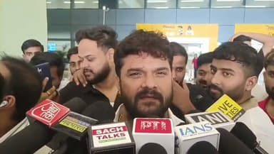 प्रशांत के समर्थन में खेसारी लाल?बिहार विधानसभा में नही है पढ़े लिखे लोग क्या?
प्रशांत किशोर बेहतर व पढ़े लिखे इंसान तो सदन के बाकी सदस्य?खेसारी ने क्यों कहा...
#SAROJRAJA #nepal #news #amnewsmona #viral #tantrik #bujurg #highlights #fb #tranding #Live #comedy #मेजरगंज #todaynews #sachtalks #sarojraja #darbhanga_mithila #SAROJRAJA