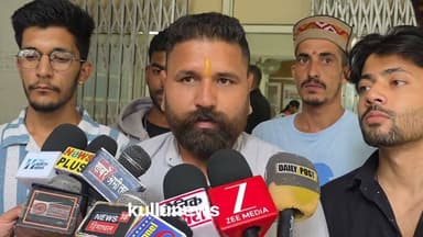 प्रसूता मंजू शर्मा मौत मामले की जांच रिपोर्ट सामने आने के बाद बंटी सिराजी ने उपायुक्त (DC) से मुलाकात की। #KulluNews #JusticeForManjuSharma #Kullu #HimachalPradesh #LatestNews #HimachalNews
