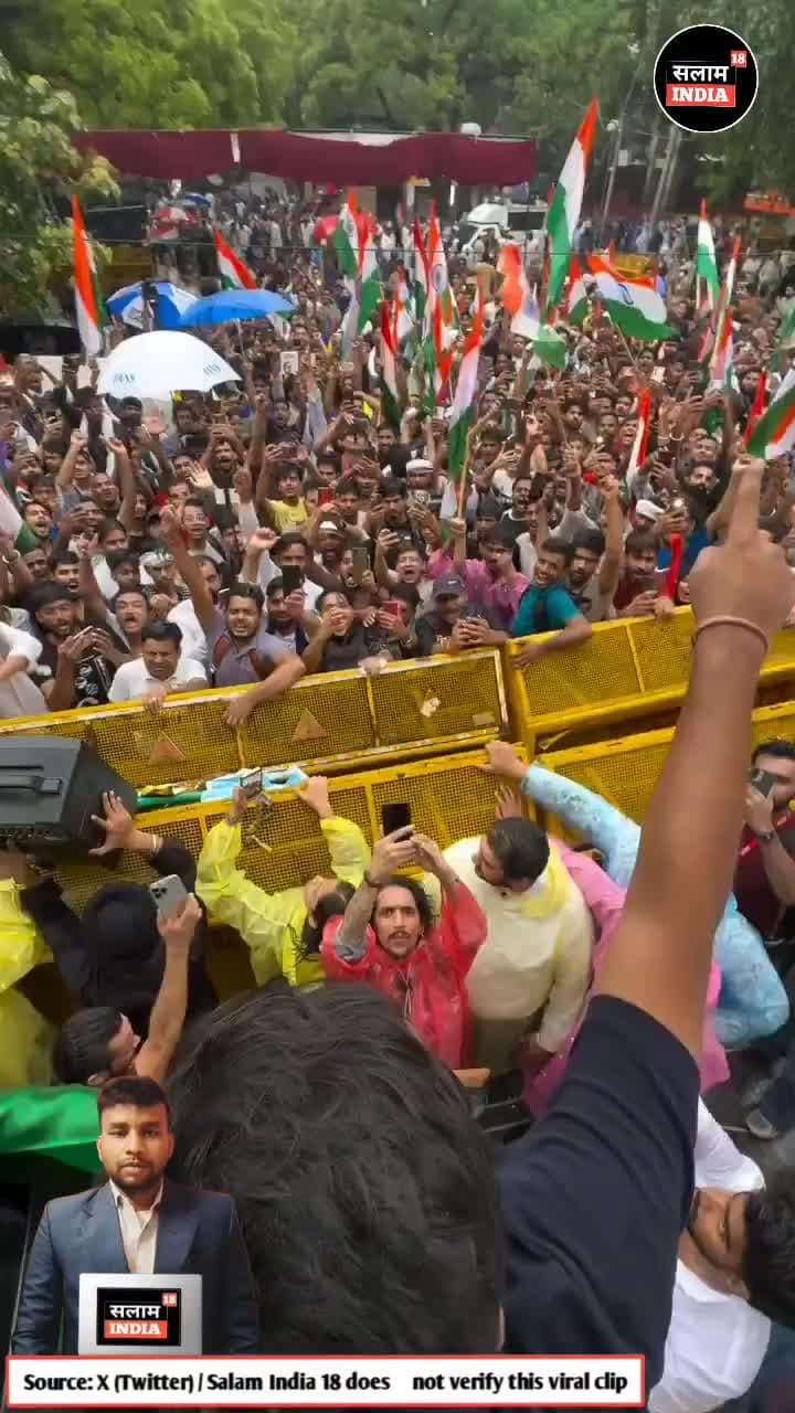 प्रोटेस्ट को देखते हुए संसद भवन पर बढ़ाई गई सुरक्षा #jantarmantar #delhinews #salamimdia18 #viralvideo #news #reel #shor