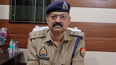 #BijnorPolice
थाना बढापुर क्षेत्रान्तर्गत नाबालिक लडकी के साथ गलत कार्य किये जाने पर अभियोग पंजीकृत कर स्थानीय पुलिस द्वारा की जा रही कार्यवाही के संबंध में क्षेत्राधिकारी नगीना की बाइट ।
#UPPolice https://t.co/Bwog8FBfQ9