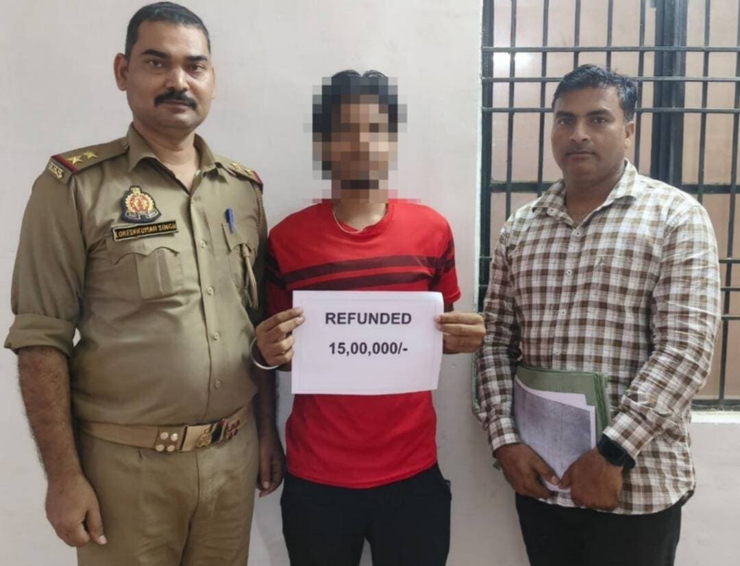 <nis:link nis:type=tag nis:id=etawahpolice nis:value=Etawahpolice nis:enabled=true nis:link/>
<nis:link nis:type=tag nis:id=goodwork nis:value=Goodwork nis:enabled=true nis:link/>
⏭️सोलर प्लेट खरीदने के नाम पर हुई साइबर ठगी में गये 15,00,000/- रुपये पर त्वरित एवं प्रभावी कार्रवाई करते हुए पीड़ित के शतप्रतिशत 15,00,000/- वापस कराए गए ।
⏭️SSP इटावा @BrijeshS_211 के निर्देशन में साइबर क्राइम सेल इटावा पुलिस द्वारा की गयी कार्यवाही। https://t.co/RV5lQPSqZe