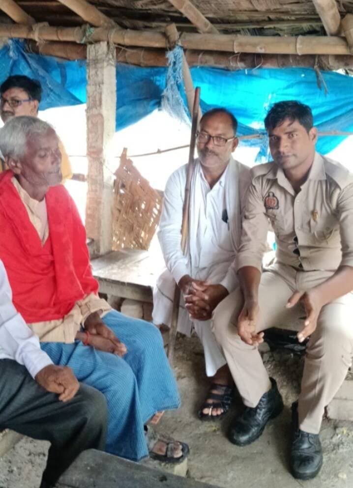 <nis:link nis:type=tag nis:id=spbahraich nis:value=SPBahraich nis:enabled=true nis:link/> के निर्देशन में, कम्युनिटी पुलिसिंग अभियान के तहत थाना विशेश्वरगंज सीपीयू टीम ने दिव्यागंजनो से संवाद कर समस्याओं को सुना तथा प्रभावी निस्तारण हेतु आश्वस्त किया, साथ ही शासन द्वारा संचालित जनकल्याणकारी योजनाओं के प्रति जागरुक किया।
@AdgGkr
@DIGDevipatan
@Uppolice https://t.co/ICPisti3Yg