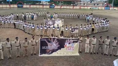 स्टेडियम उमरिया पुलिस का नशा मुक्ति अभियान
#spumaria #sdopumaria #tiumaria