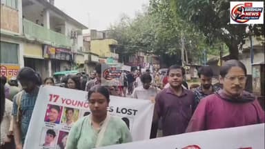 পরিবেশকর্মী ও শিক্ষাবিদ সোনাম ওয়াংচুকের সমর্থনে এবং তাঁর প্রতি সংহতি জানিয়ে ফের শান্তিনিকেতনের রাজপথে নেমে প্রতিবাদ আন্দোলন শুরু করলেন পড়ুয়ারা