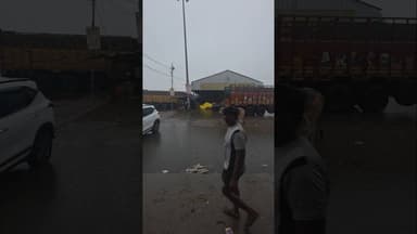 कानपुर में हो रही झमाझम बारिश आलू की सुपरफ़ास्ट हुई बिक्री भाव में उछाला #aalukabhav