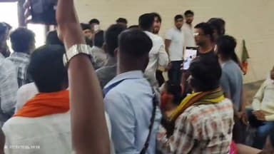 विधायक अरविंद पाण्डेय के कार्यक्रम में छात्र की पिटाई!
#ArvindPandey #UttarakhandNews #StudentAssault #Gadarpur #स्पीड न्यूज उत्तराखंड