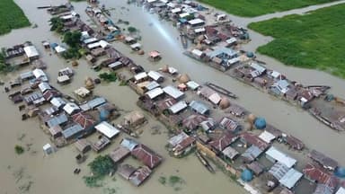 परवन नदी, शेरगढ़ पर संयुक्त बाढ़ राहत मौक ड्रिल
"जंगी सहयोग : बारां–2026" का सफल आयोजन, बाढ़ आपदा की स्थिति में त्वरित एवं समन्वित राहत एवं बचाव कार्यों की तैयारियों का आकलन करने के उद्देश्य से आज गुरुवार को परवन नदी, शेरगढ़ पर संयुक्त बाढ़ राहत मॉक अभ्यास "जंगी सहयोग : बारां–2026" का सफल आयोजन किया गया।।
#dcdmbaram #shergar #baran2026 #apdarahat #Baran #BreakingNews #TRENDINGNEWSTODAY