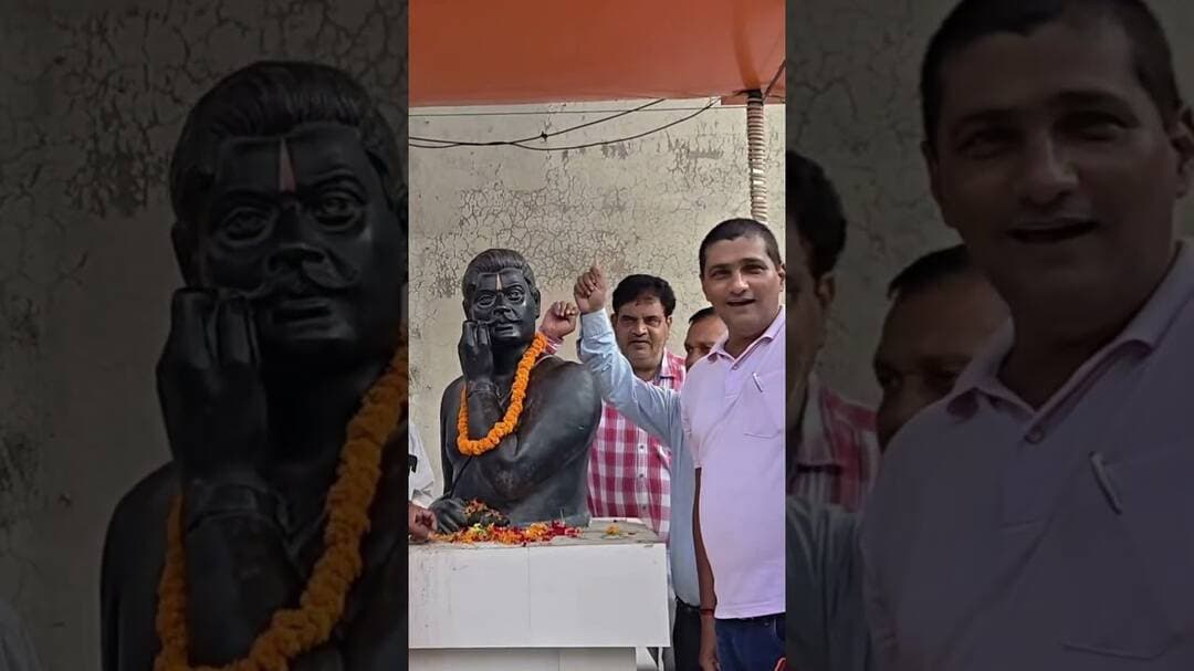 #चंद्रशेखर #आजाद जी को उनकी #जयंती पर माल्यार्पण कर #श्रद्धांजलि दिया।#ChandrashekharAzad