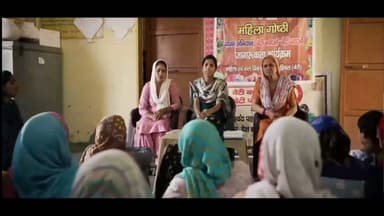 हरियाणा सरकार की बेटी के जन्म पर अनोखी योजना, पाइए 21000 की वित्तीय सहायता, नारी - आपकी बेटी-हमारी बेटी योजना' से बेटियों के भविष्य को मिल रहा संबल
हरियाणा सरकार की 'नारी - आपकी बेटी-हमारी बेटी योजना' बेटियों के जन्म को प्रोत्साहित करने, लिंगानुपात में सुधार लाने और उनके उज्ज्वल भविष्य को सुरक्षित बनाने की एक महत्वपूर्ण पहल है। योजना के तहत पात्र परिवारों की बालिका के नाम पर ₹21,000 की राशि एलआईसी में निवेश की जाती है, जो निर्धारित शर्तों के अनुसार 18 वर्ष की आयु पूरी होने पर उपलब्ध होती है। यह योजना बेटियों की शिक्षा, सम्मान और आत्मनिर्भरता को बढ़ावा देने के साथ समाज में उनके प्रति सकारात्मक सोच विकसित करने का कार्य कर रही है।
(ADVT-विज्ञापन)
#Naarischeme #AapkiBetiHamariBeti #BetiBachaoBetiPadhao #WomenEmpowerment #Haryana