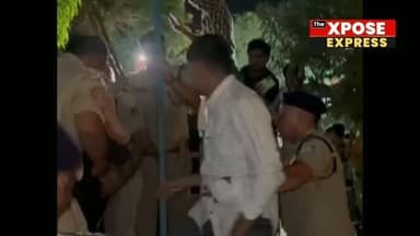 🚨 72 घंटे का धरना... लेकिन महज 5 घंटे में पुलिस का एक्शन!
ग्वालियर के आकाशवाणी चौराहे पर छात्रों के मुद्दों को लेकर चल रहे 72 घंटे के धरने पर शुक्रवार रात करीब 9 बजे पुलिस ने कार्रवाई करते हुए भारतीय युवा कांग्रेस के राष्ट्रीय महासचिव मितेंद्र दर्शन सिंह को उनके साथियों सहित गिरफ्तार कर लिया।
धरने में नीट, सीबीएसई, शिक्षा व्यवस्था में पारदर्शिता और छात्रों के भविष्य से जुड़े मुद्दे उठाए जा रहे थे। वहीं, पुलिस कार्रवाई के बाद आंदोलन तय समय से पहले ही समाप्त हो गया।
📢 इस कार्रवाई पर आपकी क्या राय है? अपनी प्रतिक्रिया कमेंट में जरूर बताएं।
📲 Instagram: https://www.instagram.com/the.xposeexpress?igsh=cGRlNWl1ZG1taWlm
▶️ YouTube: https://youtube.com/@thexposeexpress
📘 Facebook: https://facebook.com/thexposeexpress
#Gwalior #GwaliorNews #StudentProtest #MitendraDarshanSingh #YouthCongress PoliceAction NEET CBSE Education MPNews BreakingNews TheXposeExpress MadhyaPradesh NewsUpdate