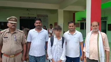 ओबरा पुलिस ने दो दिन से लापता छात्र को सूचना मिलने के मात्र 03 घंटे में सकुशल बरामद कर परिजनों को किया सुपुर्द
