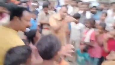 आठ वर्षीय बच्चे को थप्पड़ मारने के विवाद में बवाल, घर में घुसकर हमला; दो आरोपी गिरफ्तार
#हरदोई। #संडीला कोतवाली क्षेत्र के मलेहरा गांव में एक आठ वर्षीय बच्चे को थप्पड़ मारने के विवाद ने हिंसक रूप ले लिया पीड़ित परिवार का आरोप है कि विरोध करने पर पहले बच्चियों के साथ मारपीट की गई और बाद में कुछ लोग लाठी-डंडों व धारदार हथियारों के साथ घर में घुस आए तथा परिवार के सदस्यों पर हमला कर दिया पुलिस ने इस मामले में दो नामजद आरोपियों को गिरफ्तार कर लिया है, जबकि अन्य आरोपियों की तलाश और मामले की जांच जारी है पीड़ित राकेश कुमार के मुताबिक उनका आठ वर्षीय पुत्र मंदीप गांव में एक फर्नीचर की दुकान के बाहर खड़ा था। आरोप है कि इसी दौरान तौहील ने उसे थप्पड़ मार दिया जब बेटी रोशनी ने इसका विरोध किया तो उसके साथ गाली-गलौज करते हुए मारपीट की गई बीच-बचाव करने पहुंची दूसरी बेटी रेखा के साथ भी कथित रूप से मारपीट की गई राकेश का आरोप है कि कुछ देर बाद तौहील, तौफीक, जैनुल, राजू और उनके अन्य साथी लाठी-डंडे व धारदार हथियार लेकर उनके घर में घुस आए आरोपियों ने बेटे, दोनों बेटियों और पत्नी के साथ मारपीट की तथा उन्हें घर से बाहर खींचकर पीटा घटना की सूचना मिलते ही डायल 112 पुलिस मौके पर पहुंची। घायलों को एंबुलेंस से अस्पताल भेजा गया, जहां उनका उपचार कराया गया घटना के विरोध में गुरुवार को परिजनों ने घर के सामने सड़क जाम करने का प्रयास किया सूचना पर प्रभारी निरीक्षक वीरेंद्र कुमार पंकज पुलिस बल के साथ मौके पर पहुंचे पूर्व जिला पंचायत सदस्य सतेंद्र सिंह ने भी लोगों को समझाने का प्रयास किया अधिकारियों के आश्वासन के बाद परिजन शांत हुए और जाम समाप्त हो गया घटना से जुड़े कुछ वीडियो सोशल मीडिया पर वायरल होने के बाद मामला चर्चा का विषय बना हुआ है पुलिस का कहना है कि मुकदमा दर्ज कर दो आरोपियों को गिरफ्तार कर वैधानिक कार्रवाई की गई है। शेष आरोपों की जांच की जा रही है और साक्ष्यों के आधार पर आगे की कार्रवाई की जाएगी।