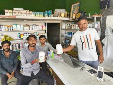 खमरिया एग्रो - तुमड़ा से में इस वर्ष यूरिया के दाने को कोट करने वाली जिंक समता जॉक्स NC लेकर जा रहा हूं। जहां तक यूरिया का दाना जाएगा वहां तक जिंक पहुंच जाएगी। #जिंक #धान