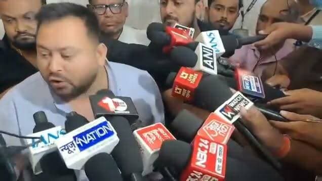 सड़क छाप गुंडा हैं बिहार का मुख्यमंत्री :तेजस्वी यादव
#TejashwiYadav #BiharCM #SamratChaudhary #BiharPolitics #PoliticalNews