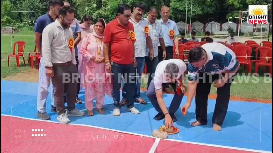 -#घुमारवीं-- भगेड़ में आयोजित कबड्डी प्रतियोगिता का मंत्री राजेश धर्माणी ने किया शुभारंभ ...
#BrightNews #Bilaspur #Ghumarwin #HimachalPradesh #RajeshDharmani #Sports #KheloIndia #IndoorStadium #FootballField #Kabaddi #KrishnaKabaddiAcademy #Bhaged #TechnicalEducation #HPSports #Youth #SportsInfrastructure #SwimmingPool #GirlsHostel #HandballHostel #SukhuGovernment #HimachalGovt #SportsNews #LocalNews #HimachalNews #IndiaSports #KabaddiTournament #OpenKabaddi #SportsForYouth #NashaMukti #WomenSports #RuralSports #GrassrootSports #AthleteSupport #DietMoney #JobReservation #KrishnaLal #TriptaThakur #HimachalUpdates #SportsDevelopment #FutureOfSports #BilaspurSports #GhumarwinNews